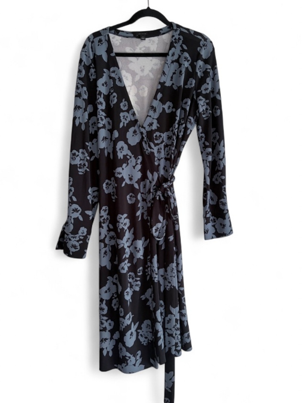 Ann Taylor Black Blue Floral Wrap Knit Midi Dress Size 14